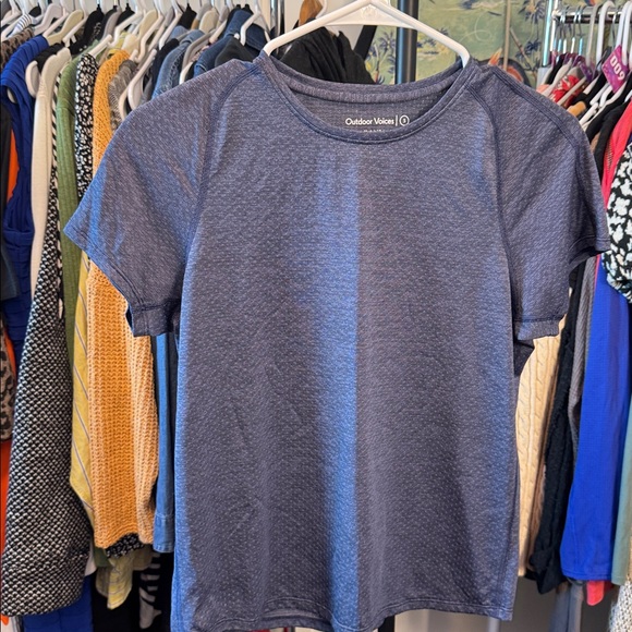 Outdoor Voices Heathered Blue Tee - Picture 1 of 3